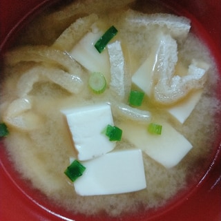 豆腐とうすあげの時短簡単お味噌汁
